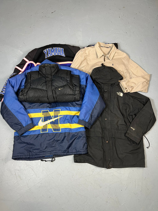COMPRA LOS MEJORES
ABRIGOS Y PUFFER DE MARCA AL MEJOR PRECIO