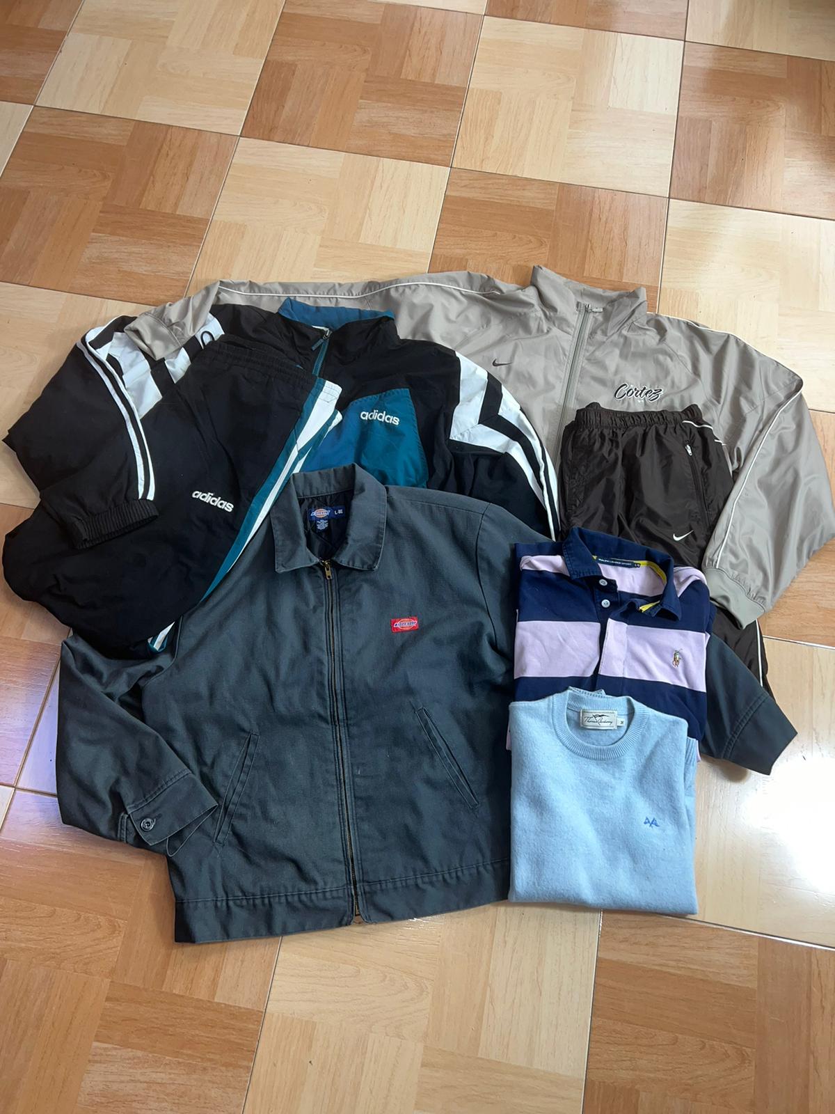 LOTE DE ROPA VINTAGE DE REVENTA VINTED PREMIUM