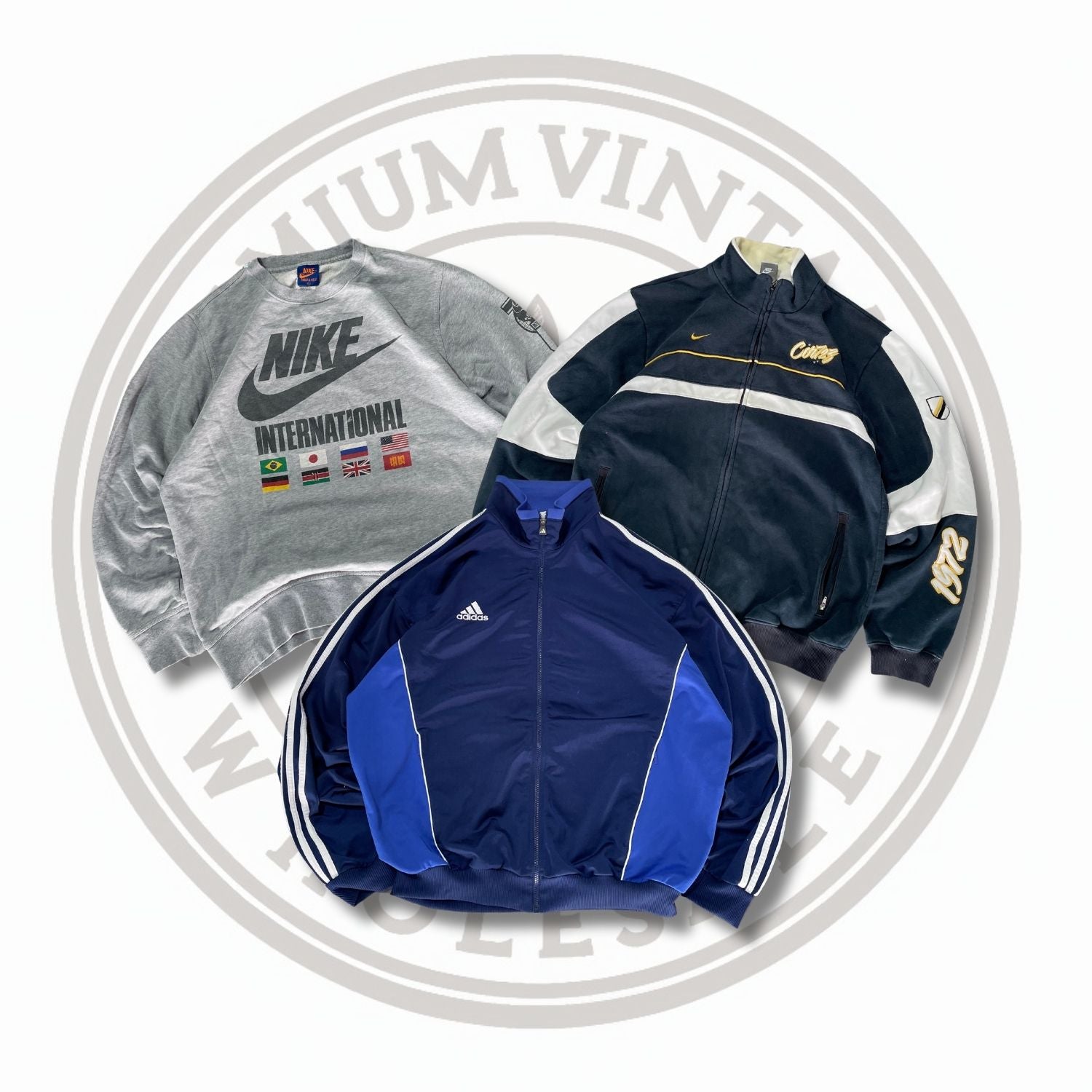 ropa vintage por piezas